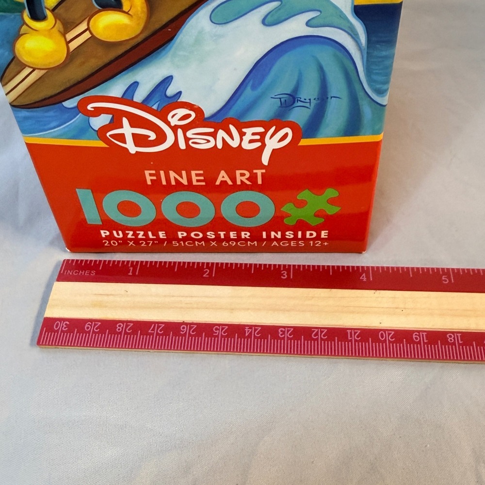 Disney Fine Art Surf Trio 1000 Piece Puzzle Mickey Goofy Donald Tim Rogerson Tin - Picture 7 of 8